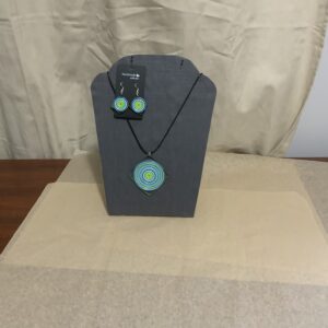 HANDMADE QUILLED 5 TONE STRIPE EARRING AND NECKLACE SET, JEWELRY SET, ELEGANT, UNIQUE, DIFFERENT