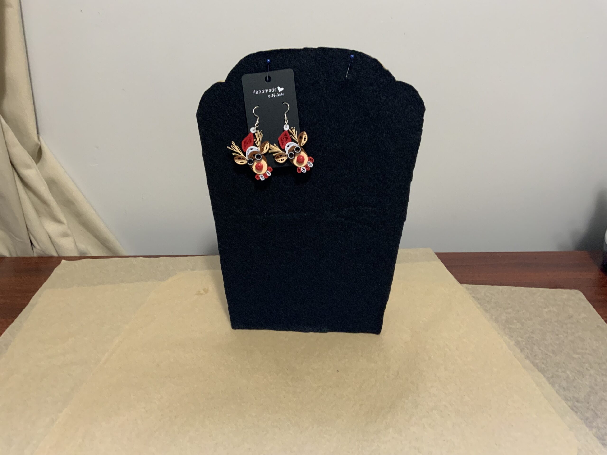 CHRISTMAS Earrings, Handmade Quilled Reindeer Earrings, Dangle Earrings - Image 9