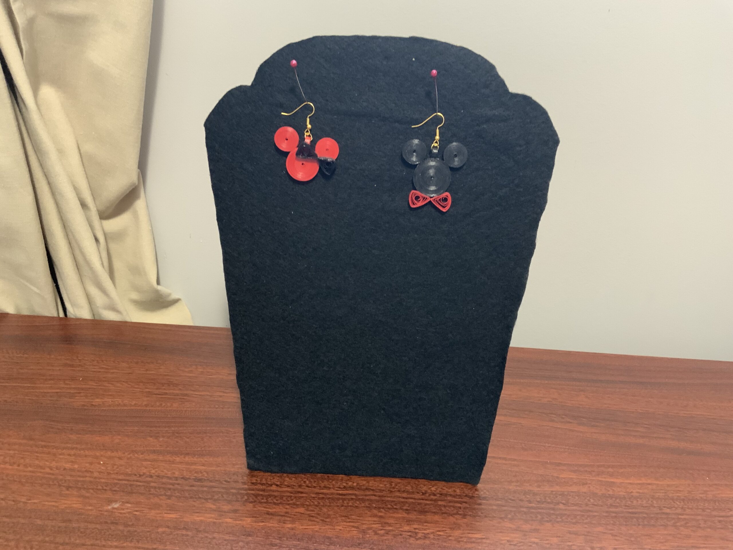 Handmade Quilled Mickey/Minnie Mouse Earrings, Artisan Jewelry, Unique gift Idea - Image 12