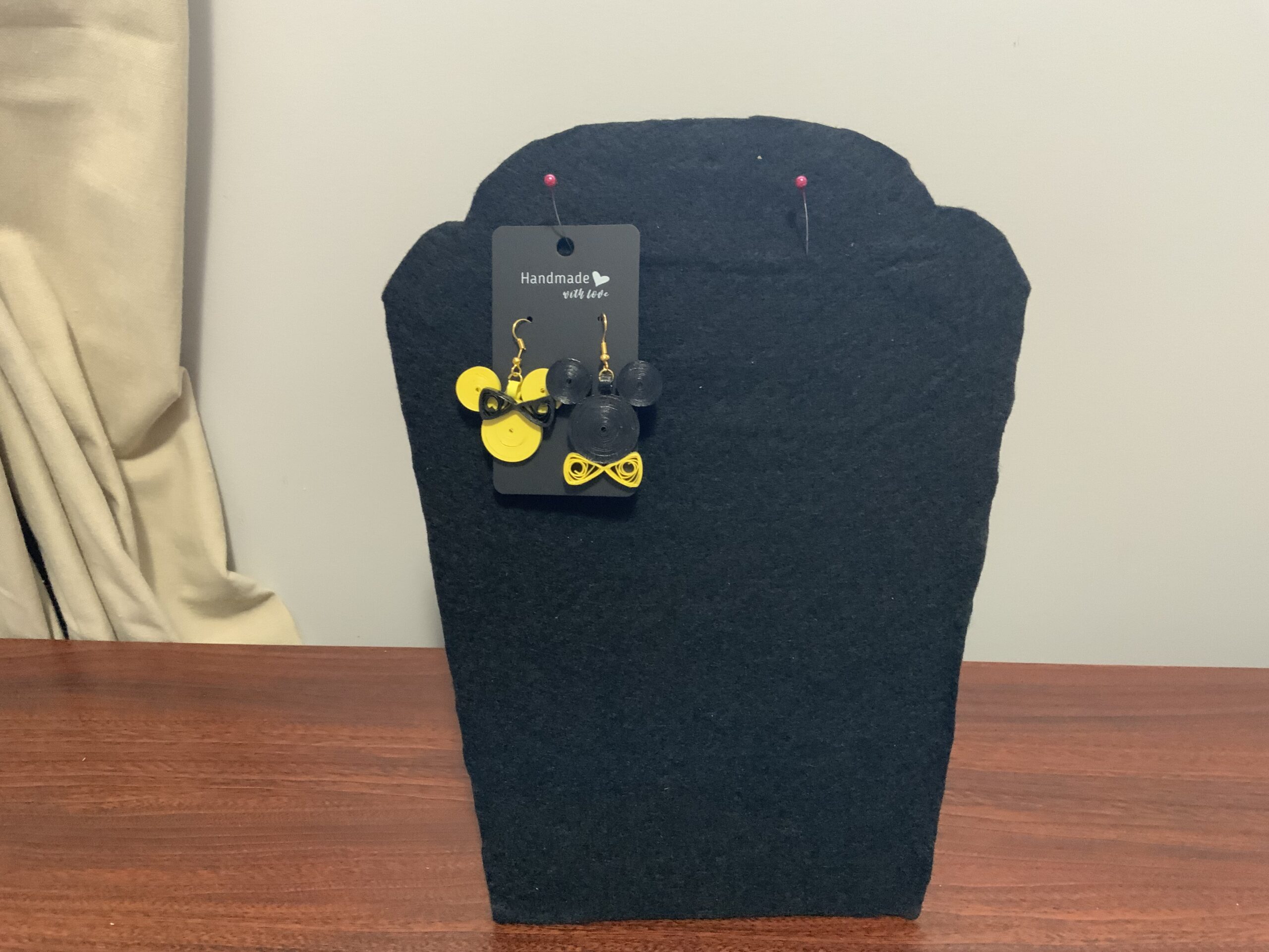 Handmade Quilled Mickey/Minnie Mouse Earrings, Artisan Jewelry, Unique gift Idea - Image 9