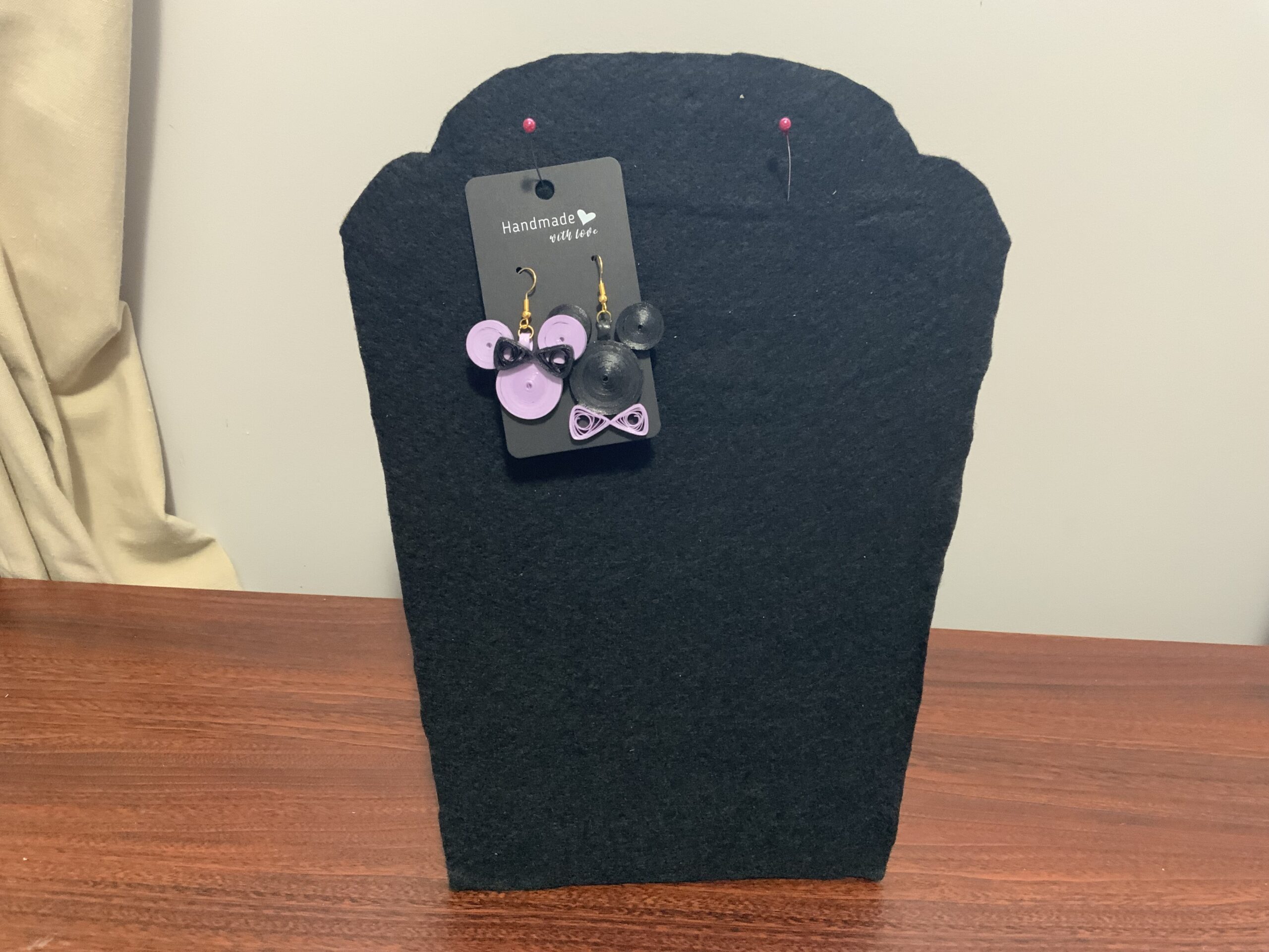 Handmade Quilled Mickey/Minnie Mouse Earrings, Artisan Jewelry, Unique gift Idea - Image 3