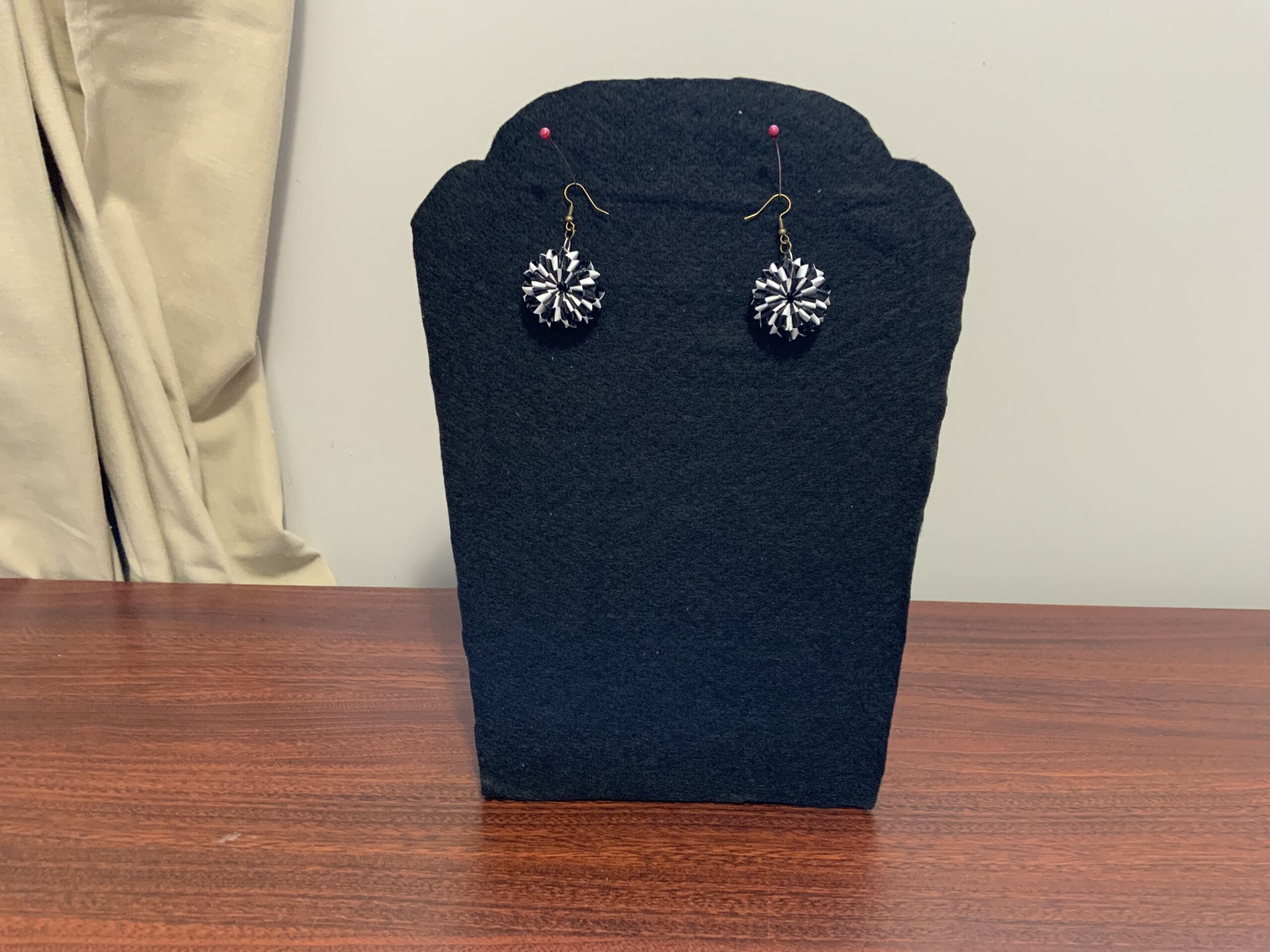 Handmade Quilled Weaved-Style Earrings – Unique, Colourful & Lightweight - Image 9