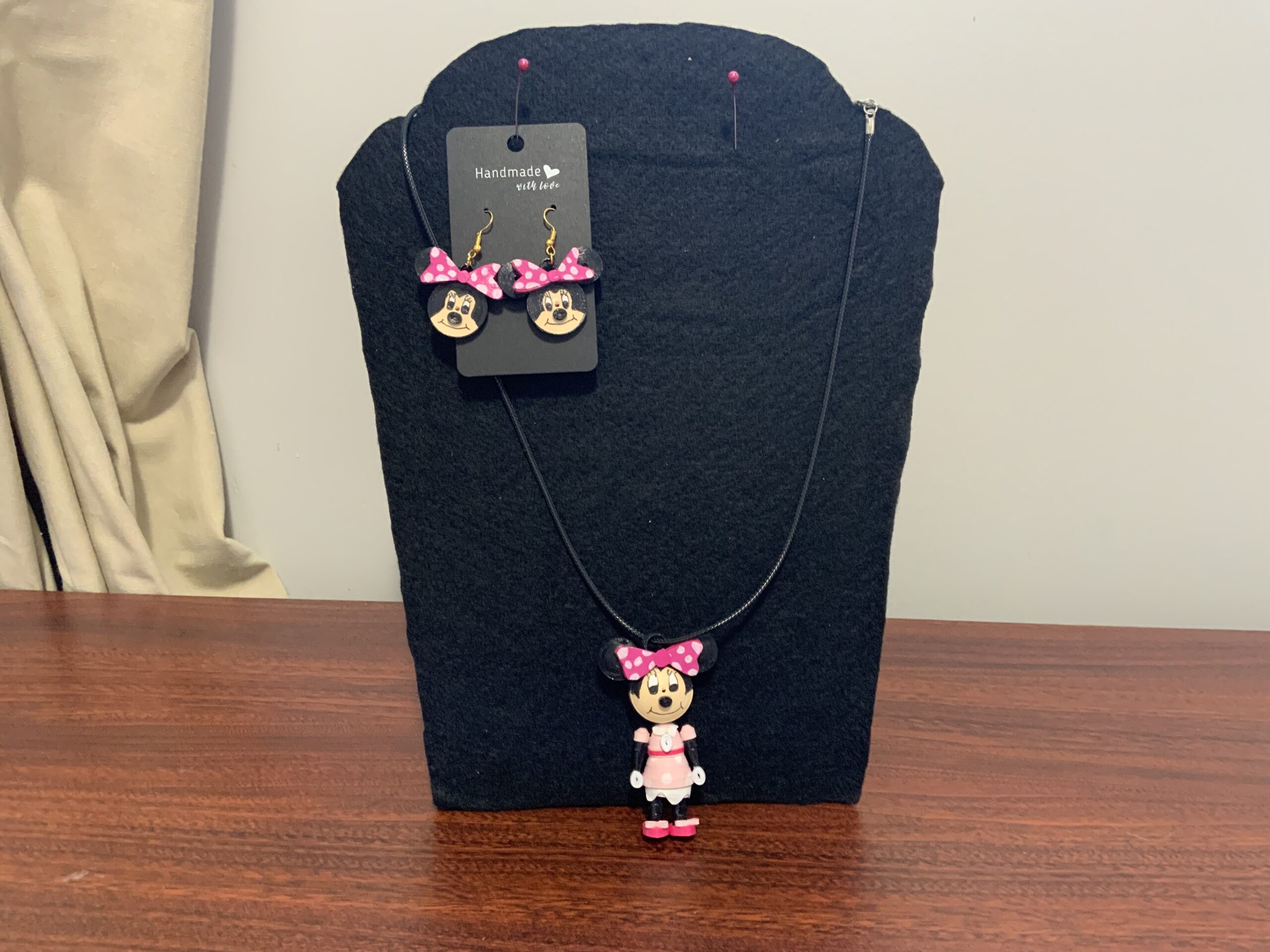 Quilled Minnie Mouse Earring & Necklace Set, Artisan Jewelry Set, Gift, Present