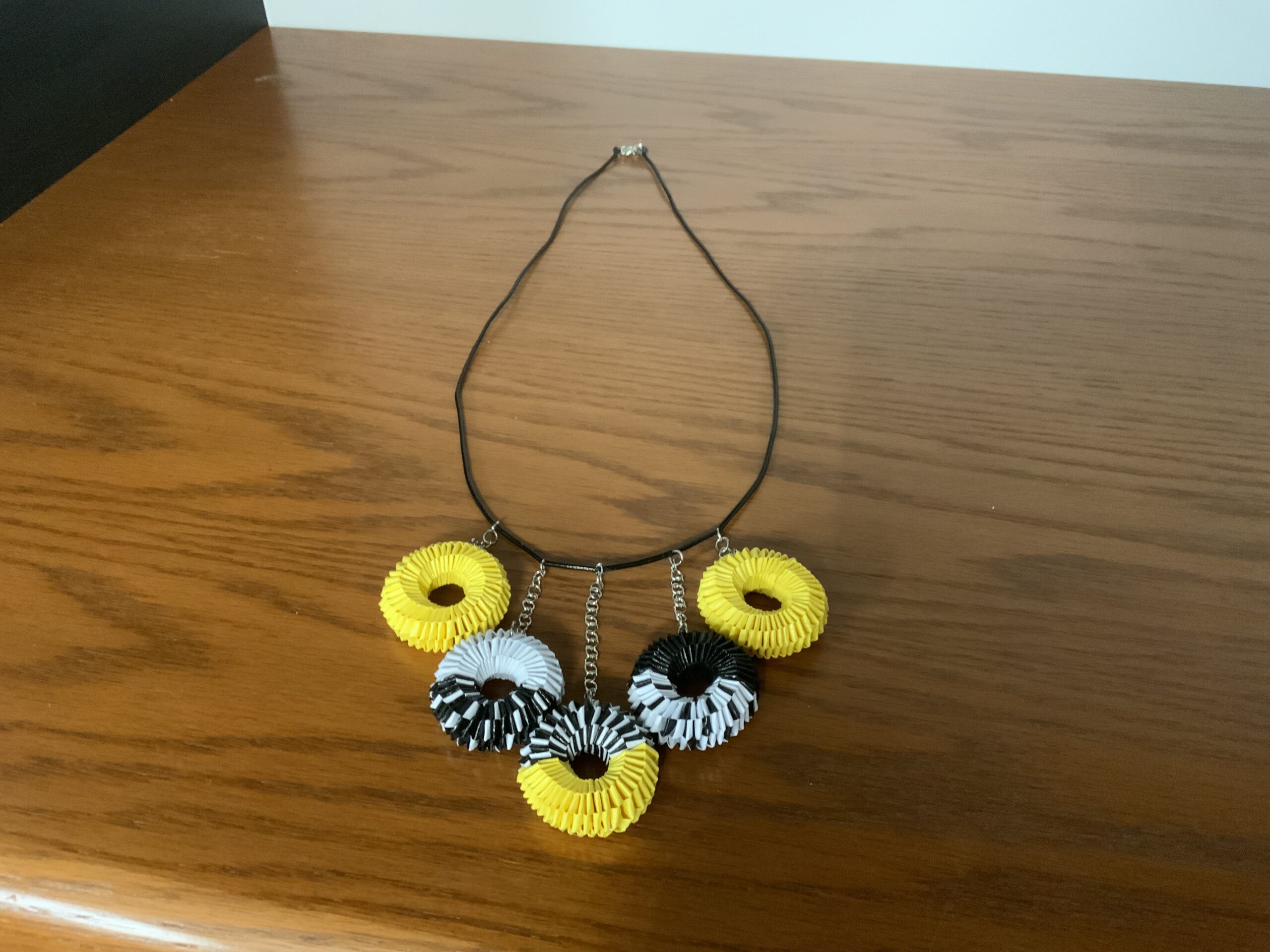 Artisan Jewelry, Handcrafted Quilled Woven Style Earring/Necklace Set, Paper Weaved Style Jewelry - Image 9