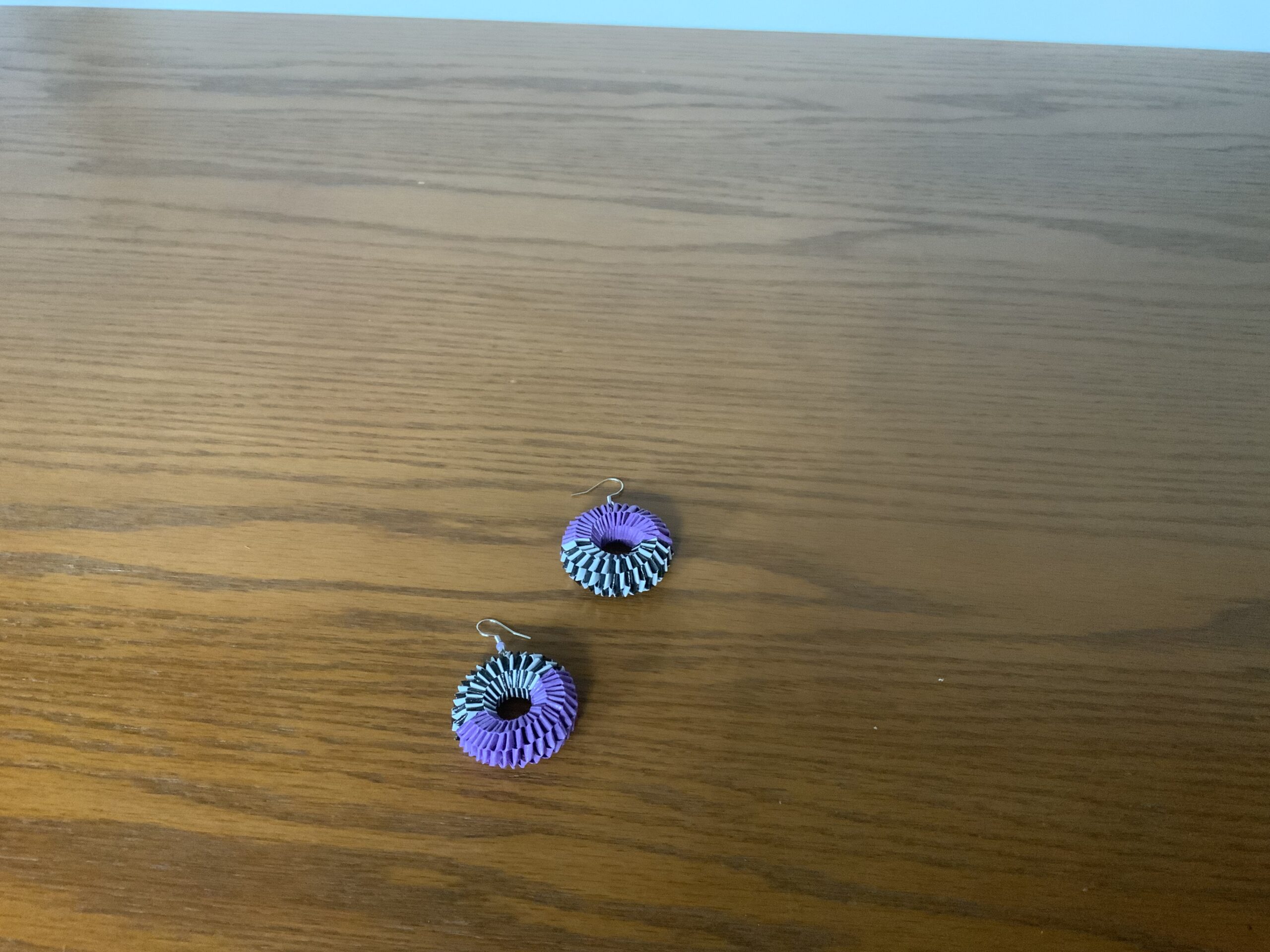 HAND DESIGNED QUILLED EARRINGS – WEAVED EARRINGS, VIBRANT PURPLE, BLACK & WHITE, EYE-CATCHING - Image 4