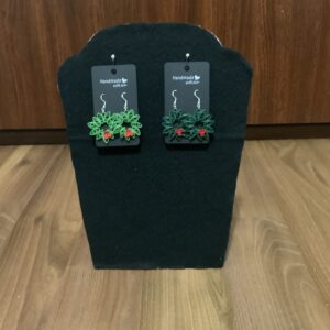 Handmade Quilled CHRISTMAS WREATH Earrings, Festive Fun Earrings, Dangle Earrings