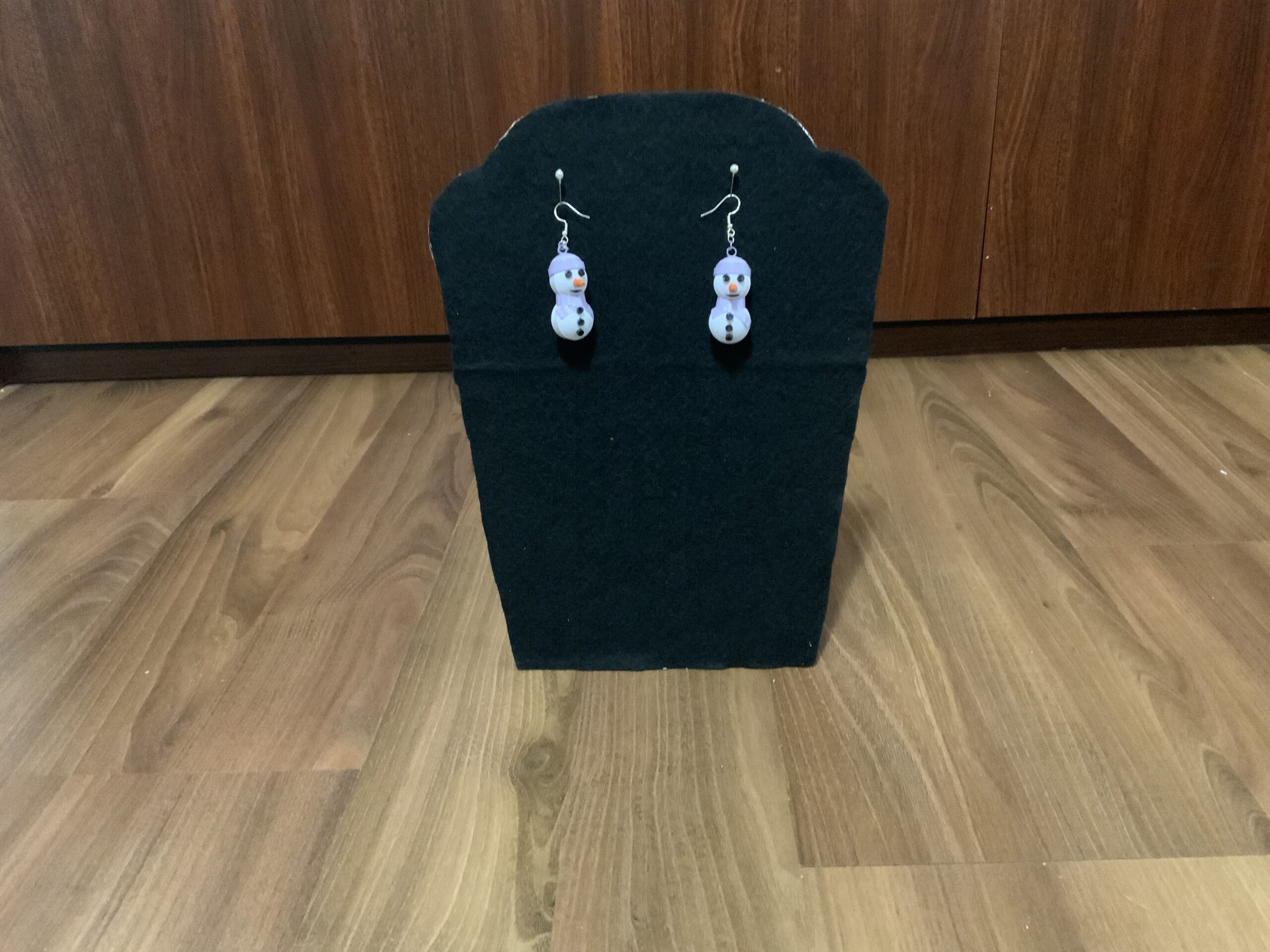 Handmade Quilled CHRISTMAS SNOWMAN Earrings, Festive Fun Earrings, Dangle Earrings - Image 7