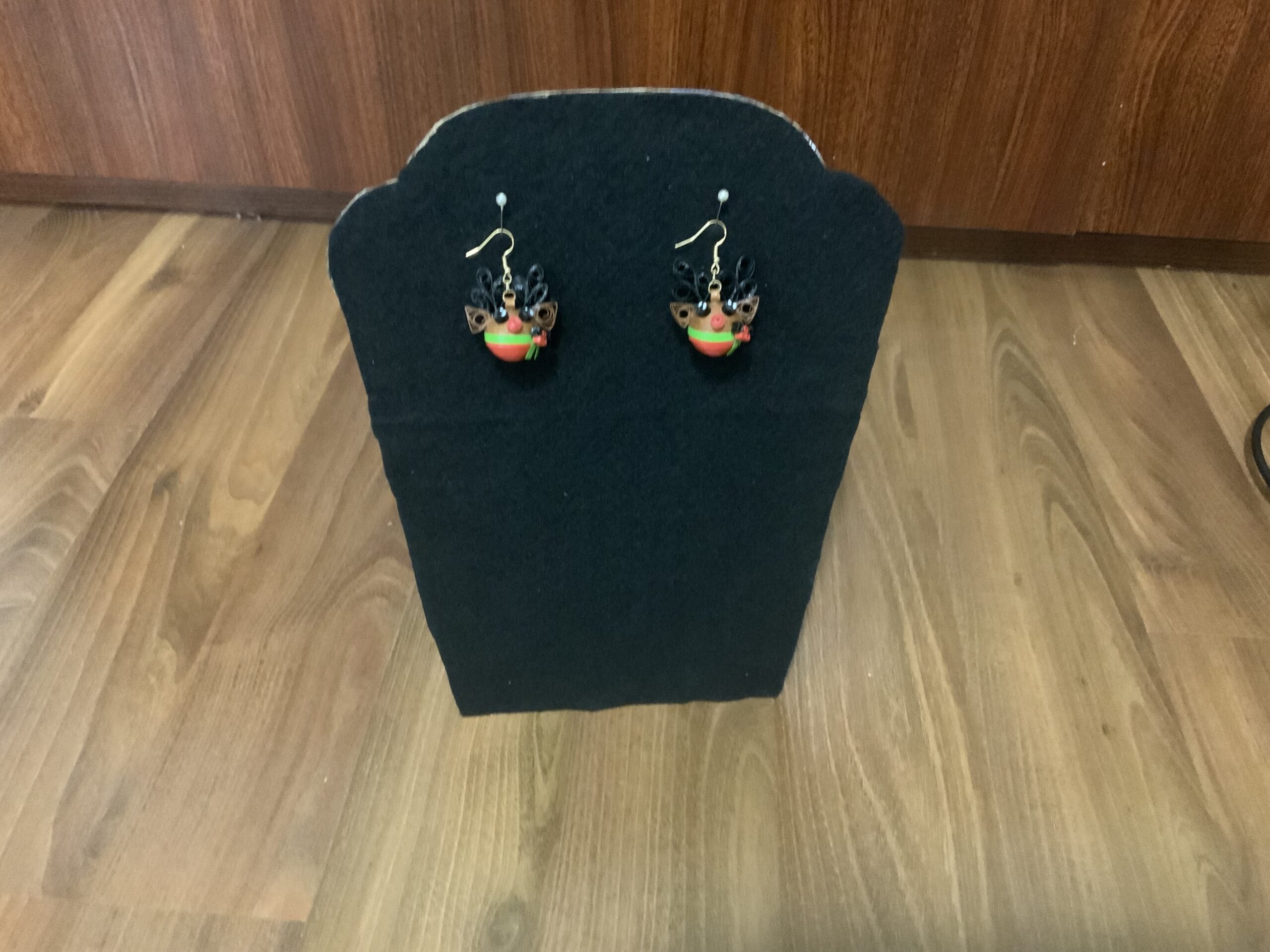 Handmade Quilled CHRISTMAS REINDEER Earrings, Festive Fun Earrings, Dangle Earrings - Image 7