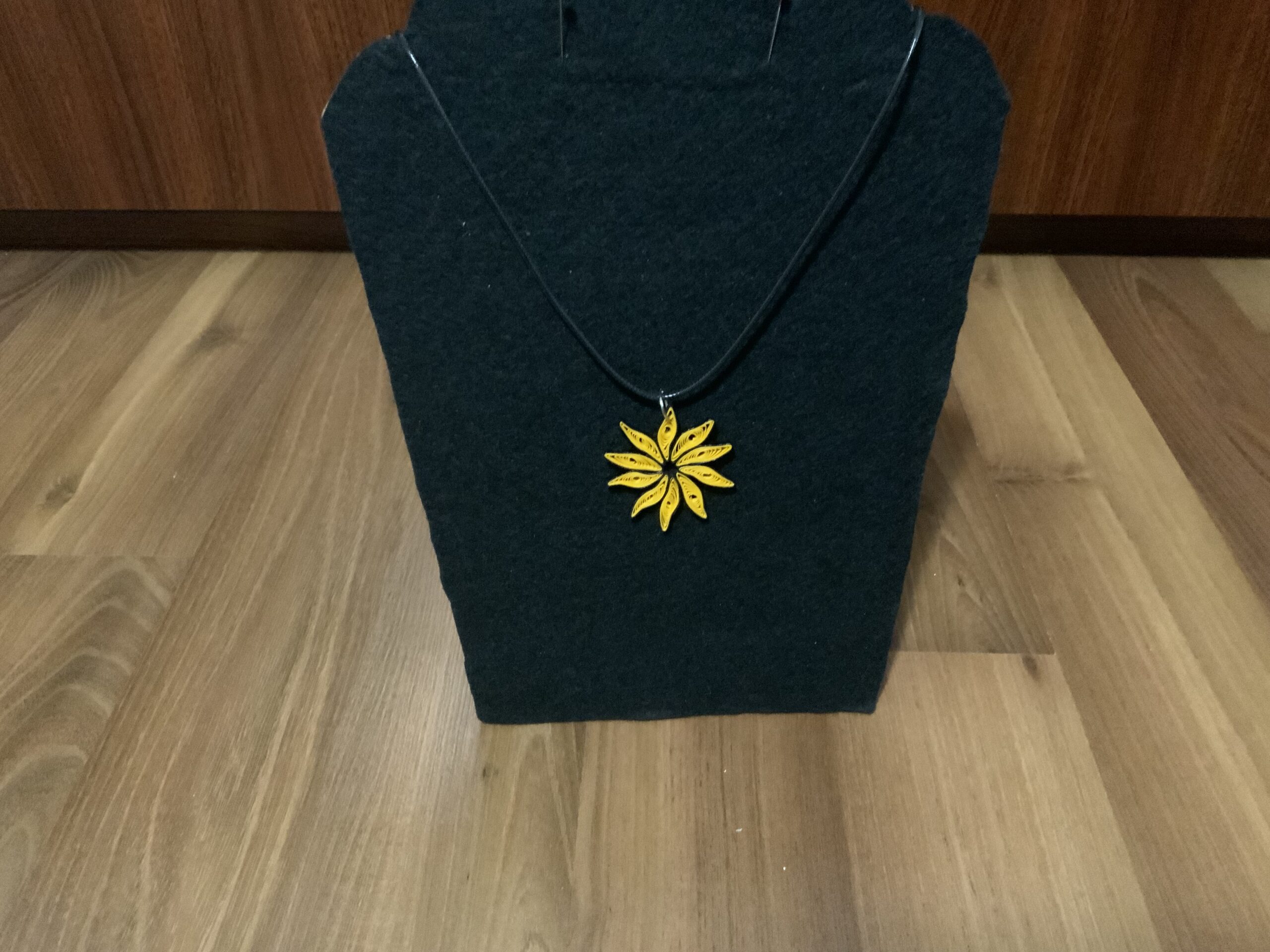 Gold & Black Handmade Sunflower Quilled Jewelry Set - Image 10