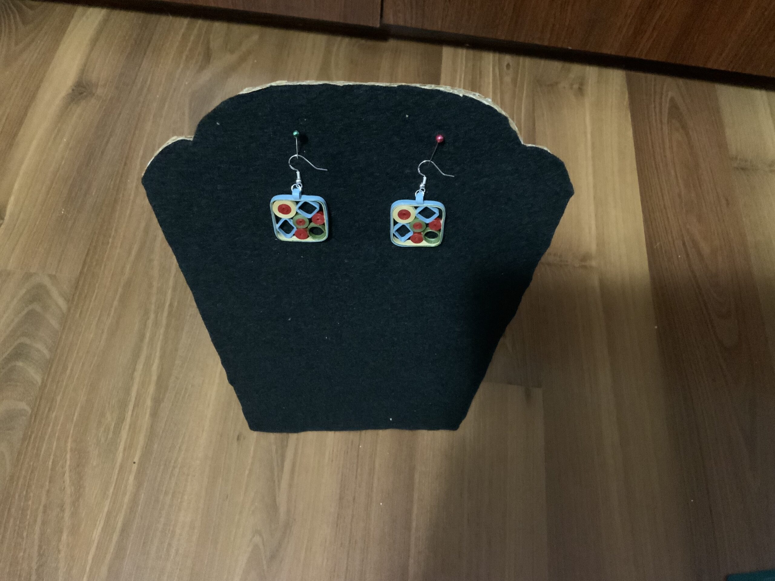 Elegant Symmetry in Colourful Form, Handmade quilled Earring & Necklace Set - Image 4