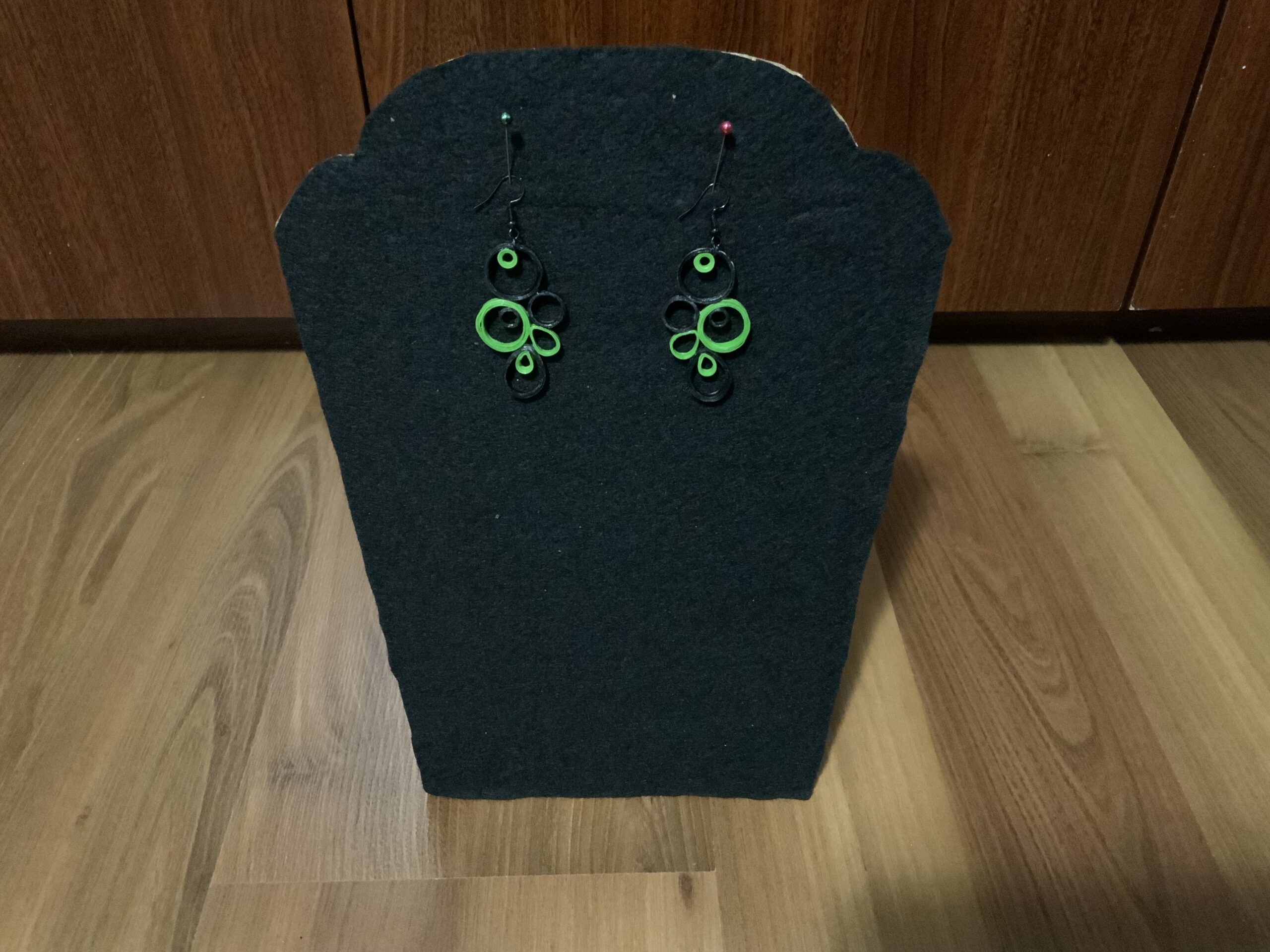 Green & Black Circular Style Handmade Quilled Dangle Earrings - Image 7