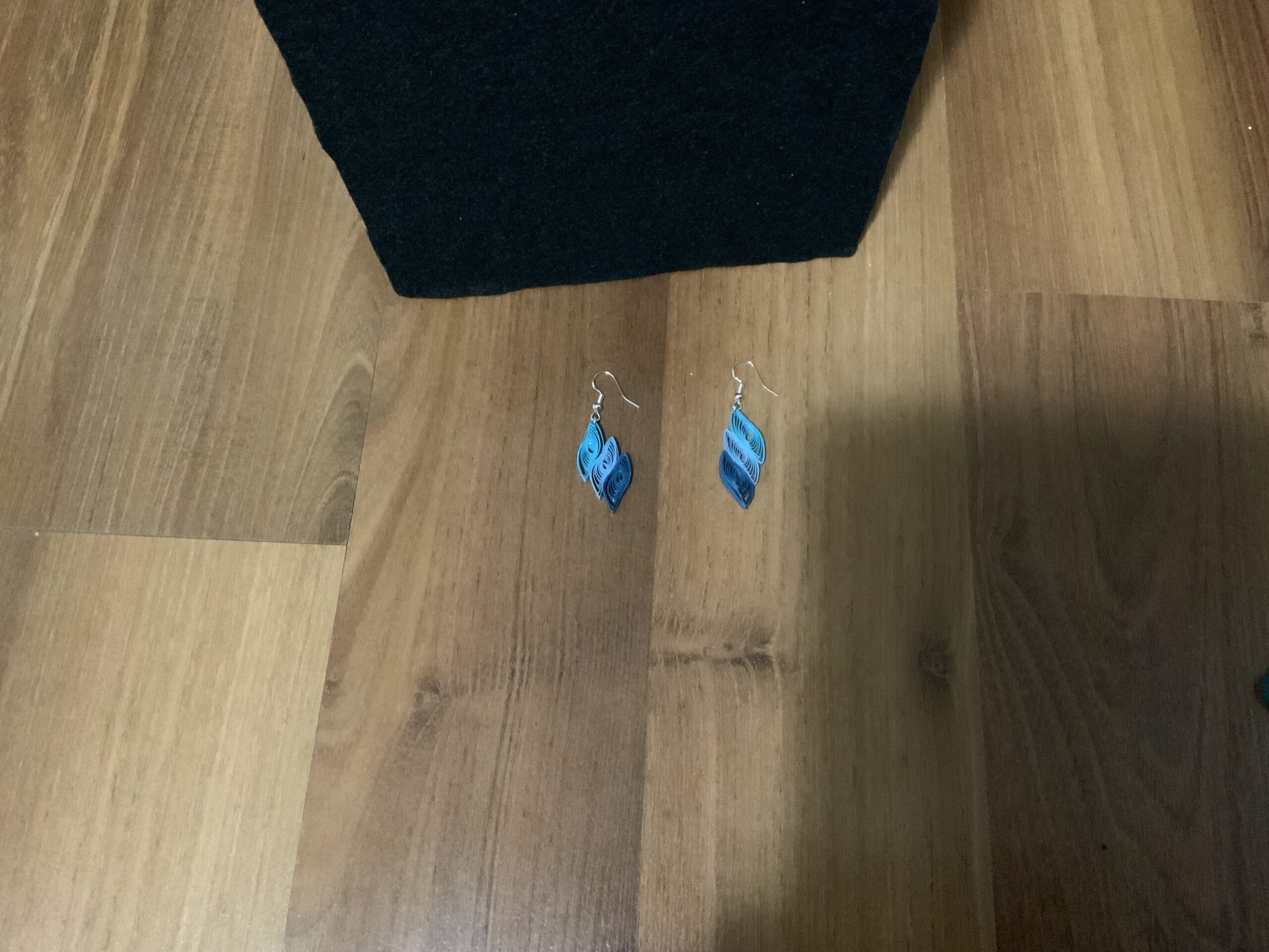 Feather Style Shades of Blue Handmade Quilled Dangle Earrings - Image 6